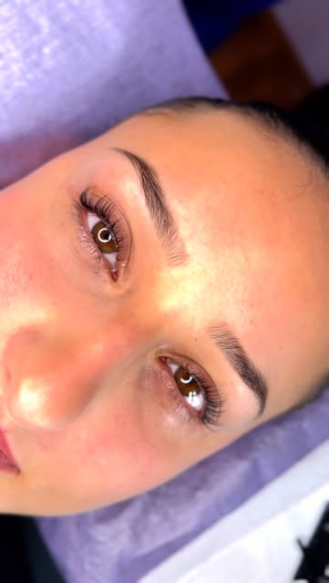 Lash lift close-up