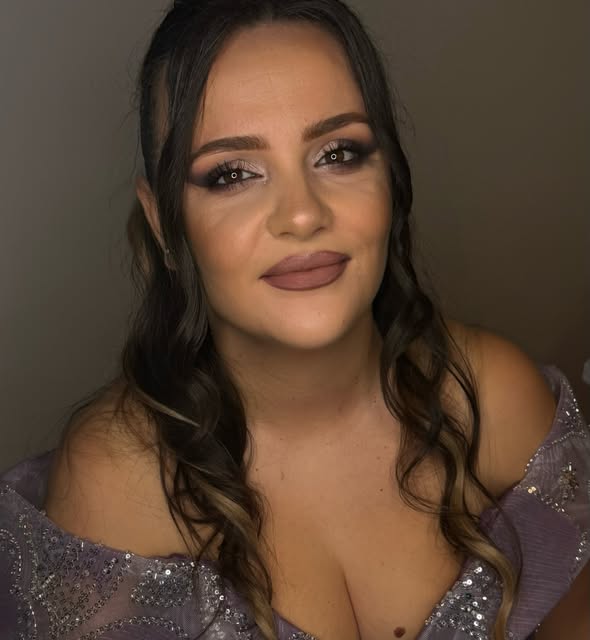 Evening makeup