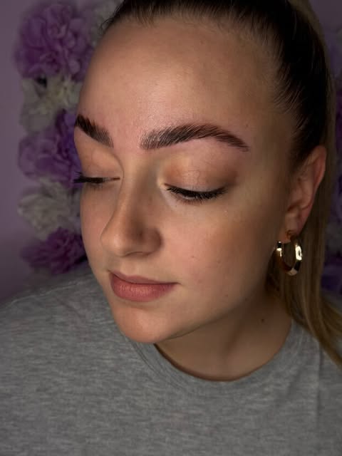 Brow styling result